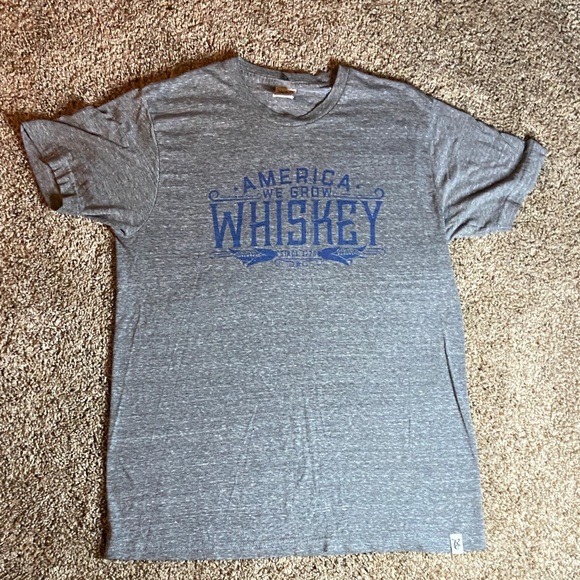 Heather Gray Whiskey Graphic Tee - Picture 4 of 4